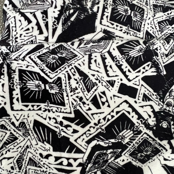 LuLaRoe Disney OS Leggings Villains Dr Facilier Shadow Man Tarot Cards - Picture 3 of 6